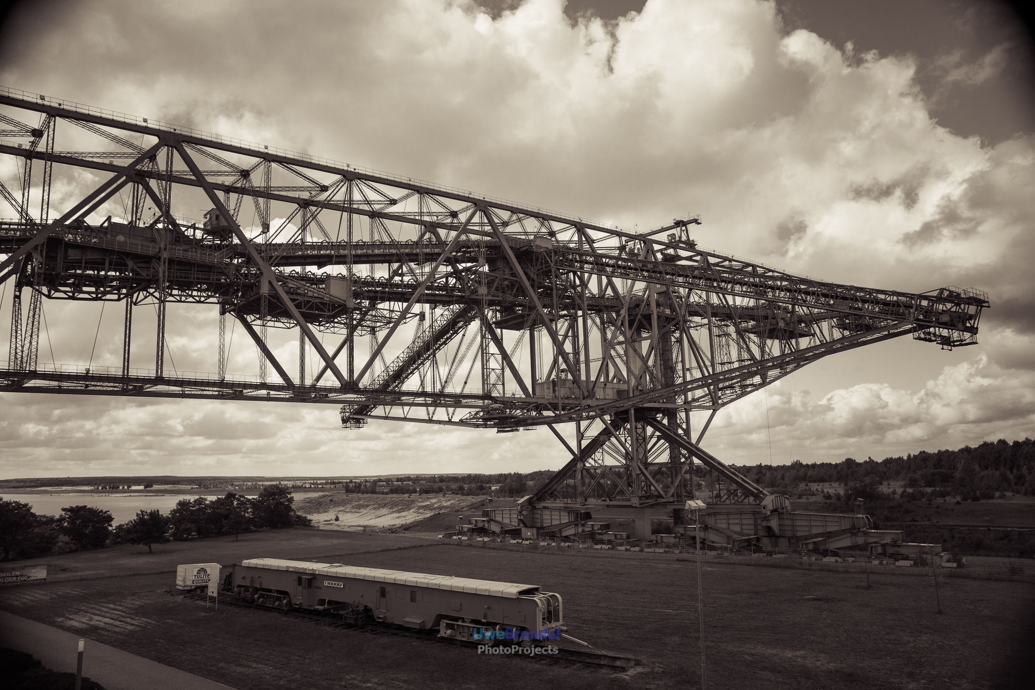 2012, F60, Jahr, Lausitz, schwarzweiss